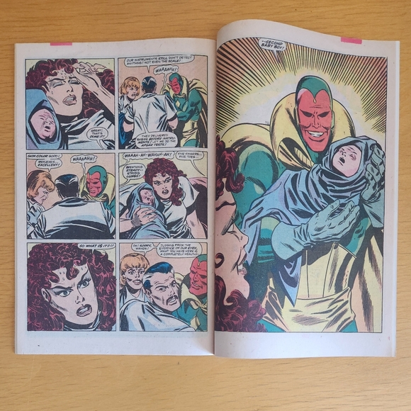 Vision and the Scarlet Witch #3 & #12, 80s Marvel comics (Lot of 2) - Picture 10 of 12